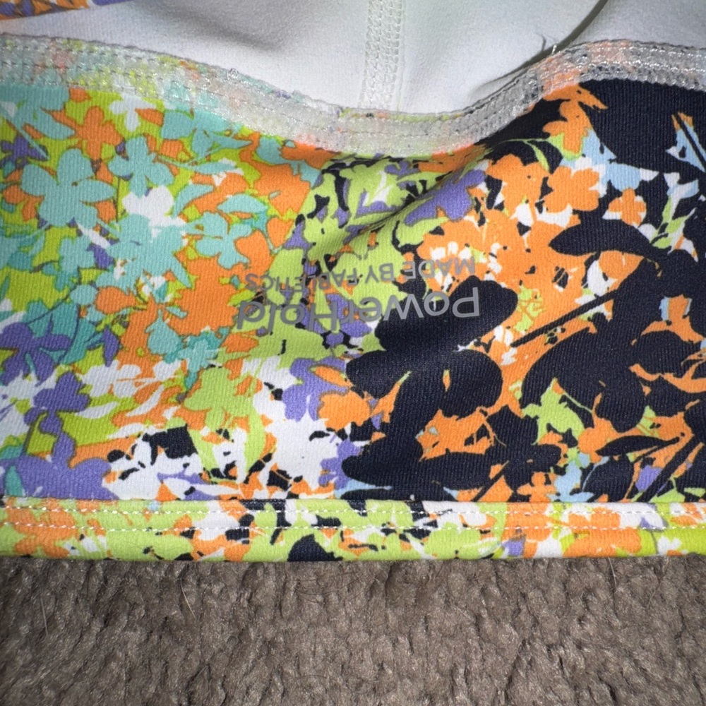 Fabletics Multicolor Abstract Leggings - Picture 3 of 3